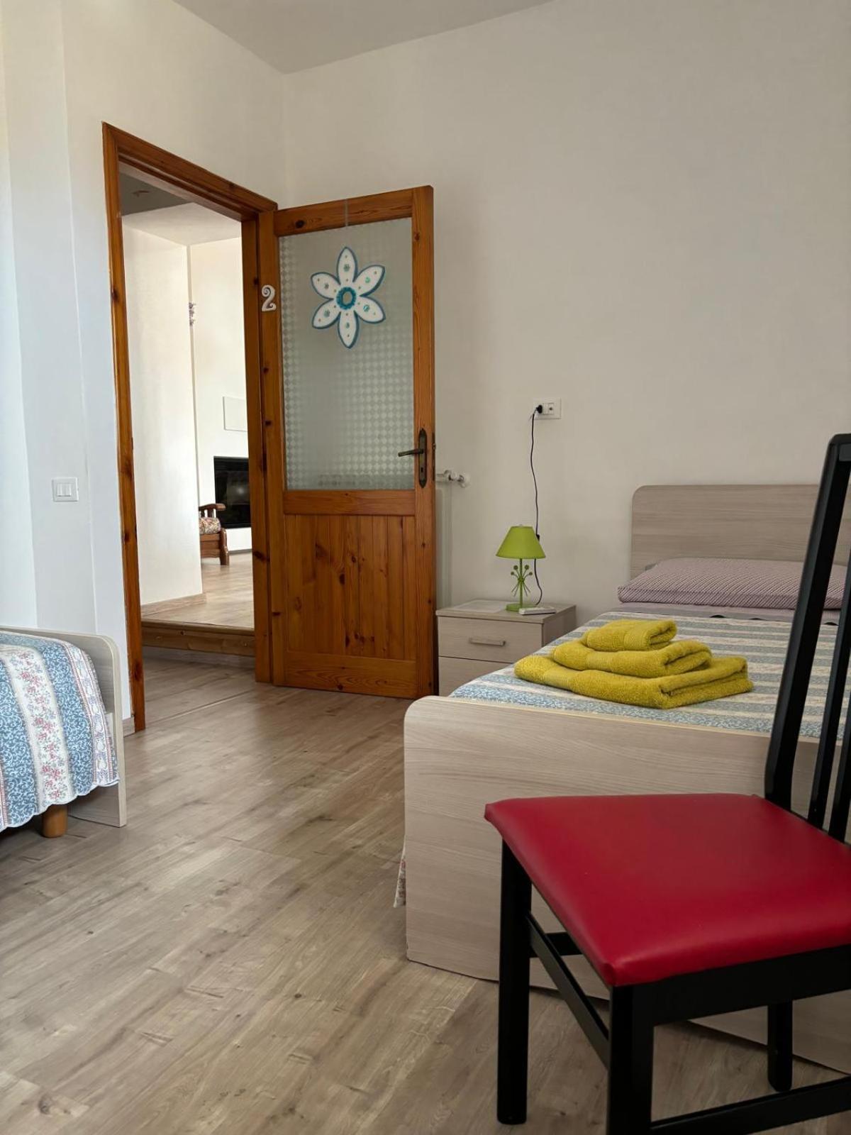 Al Castello Apartment Fiumefreddo Bruzio Buitenkant foto